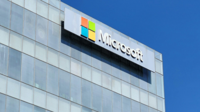 Microsoft Offers Selective Voluntary Exit to Level 70 Staff in US, UK, Canada and India